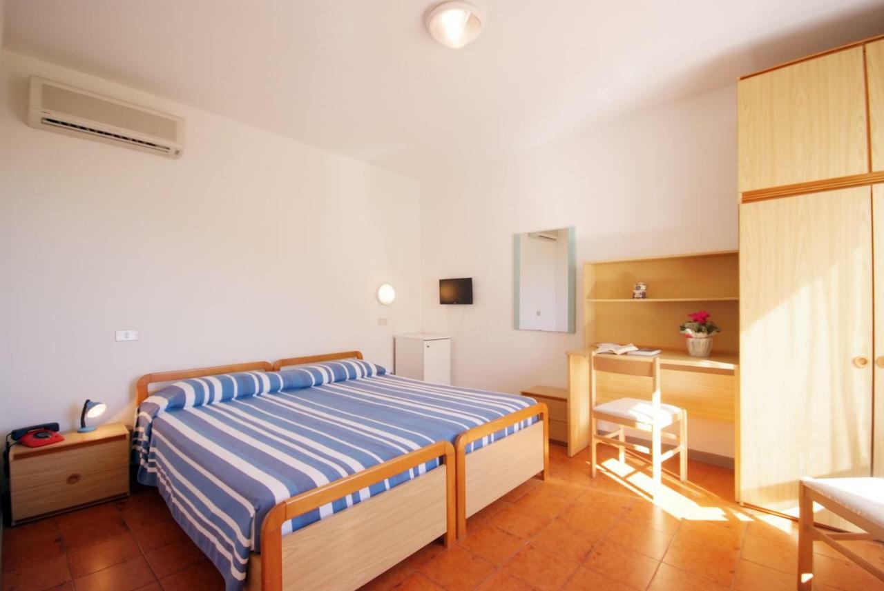 B&B Hotel Il Veliero - La Vela Del Veliero SantʼAndrea Dış mekan fotoğraf