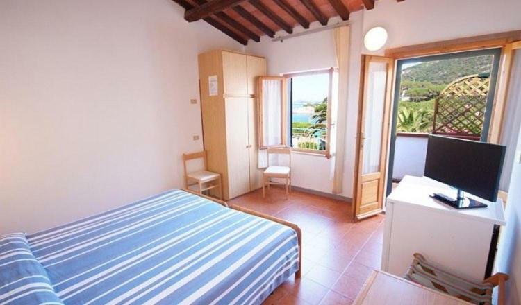 B&B Hotel Il Veliero - La Vela Del Veliero SantʼAndrea Dış mekan fotoğraf